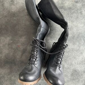 Chic Black Lace-Up Heeled Boots